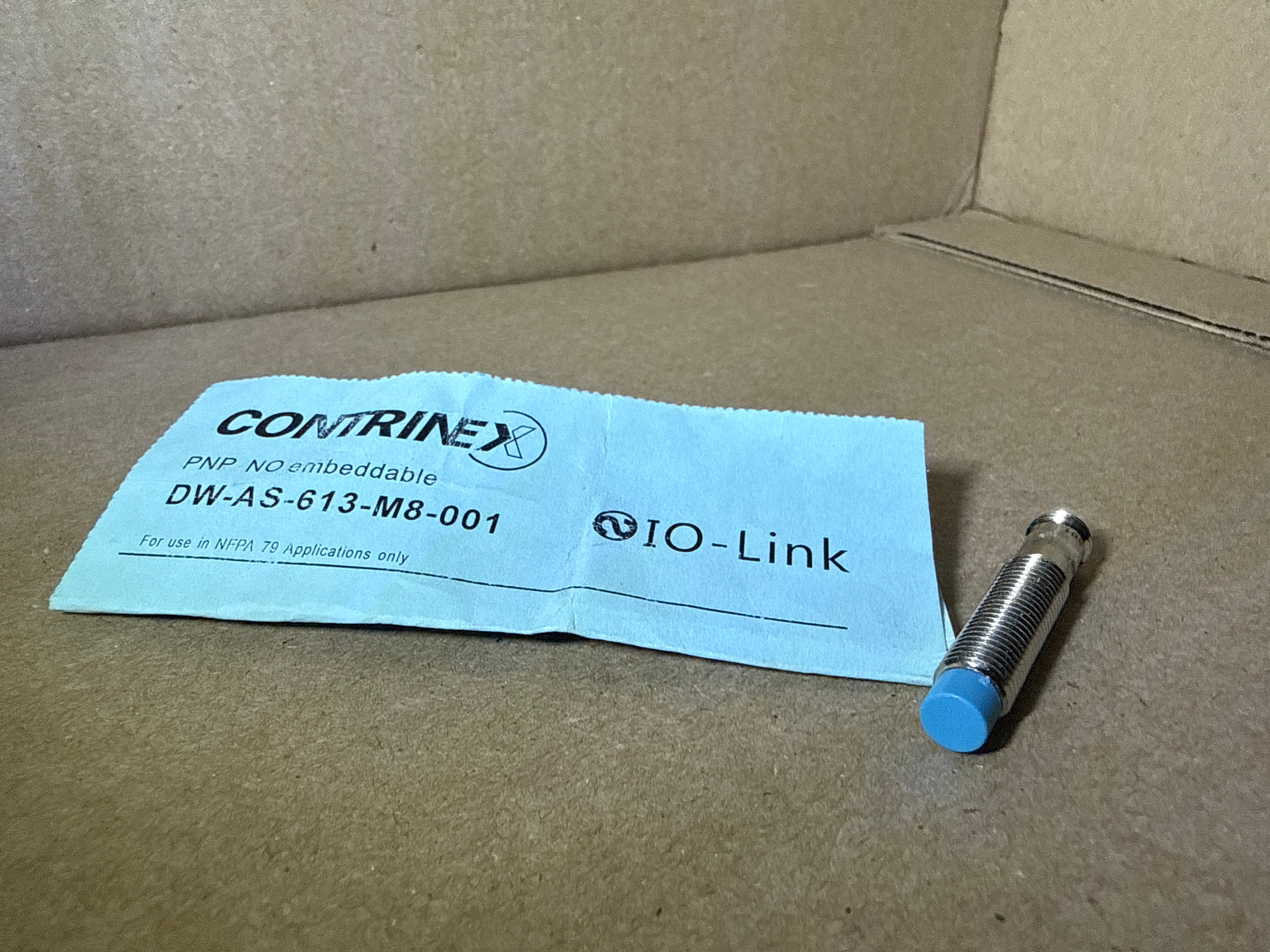 DW-AS-613-M8-001 Contrinex inductif