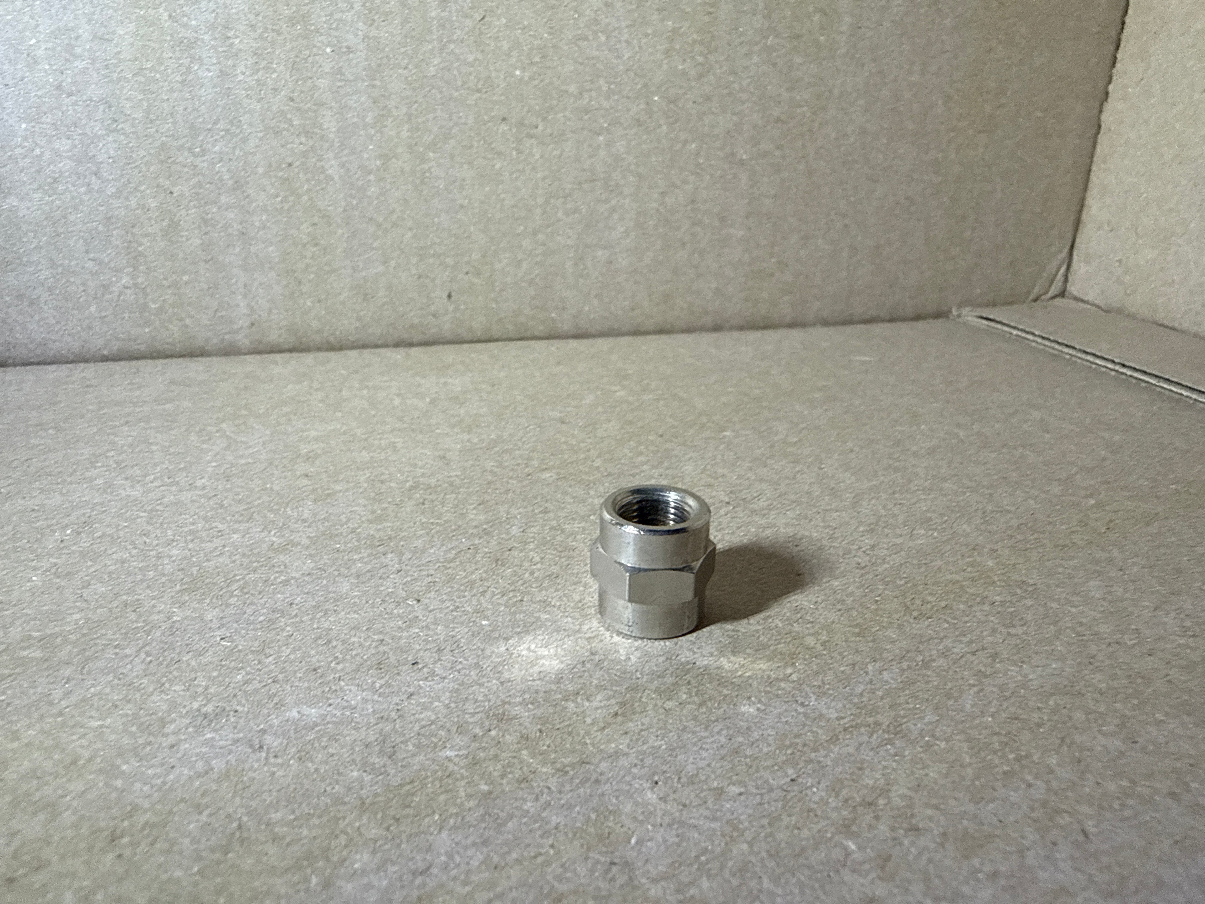 A3-1/8 adapteur fem 1/8 fem 1/8