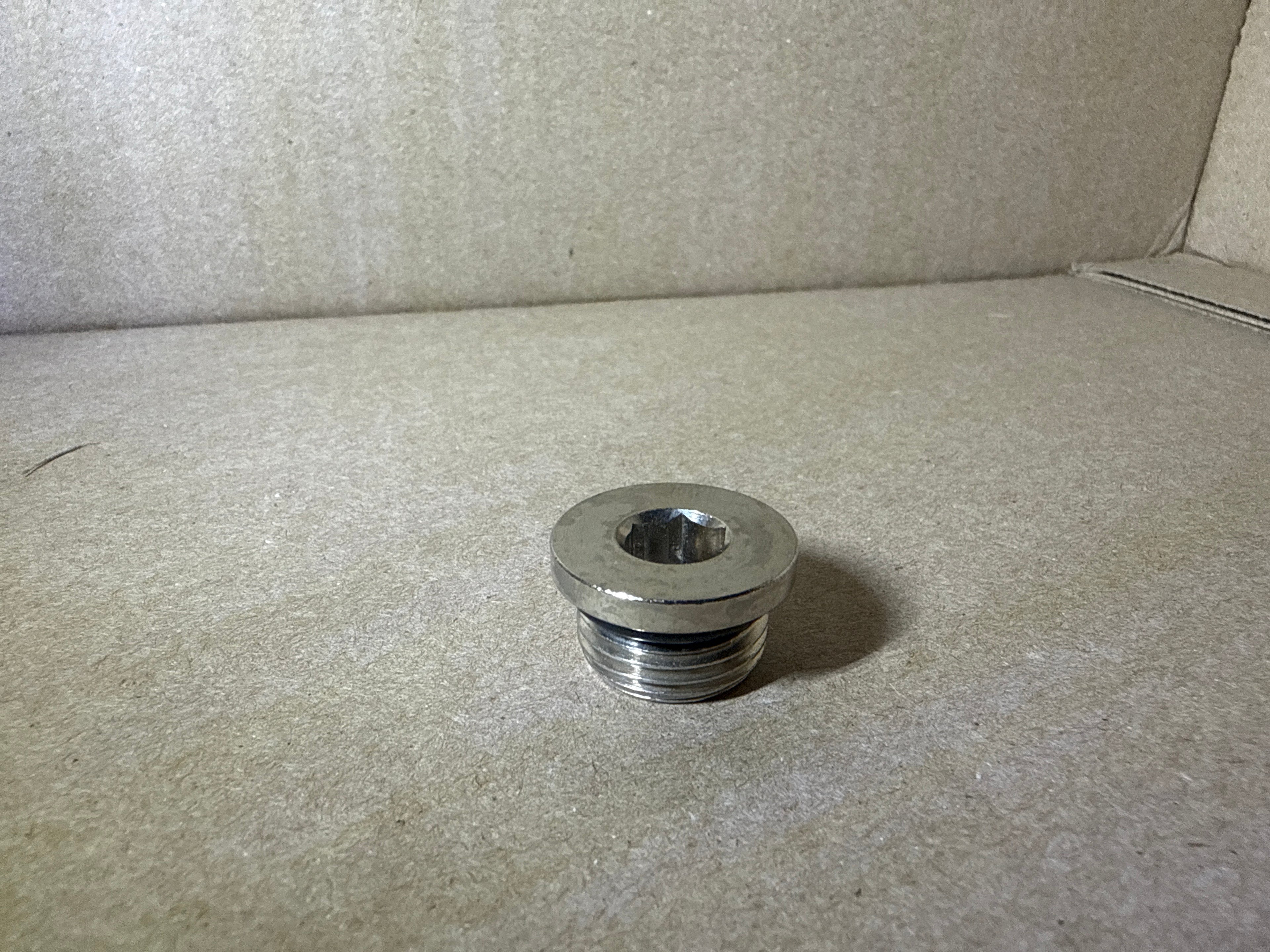 A7-1/2 Bouchon metal filleter 1/2