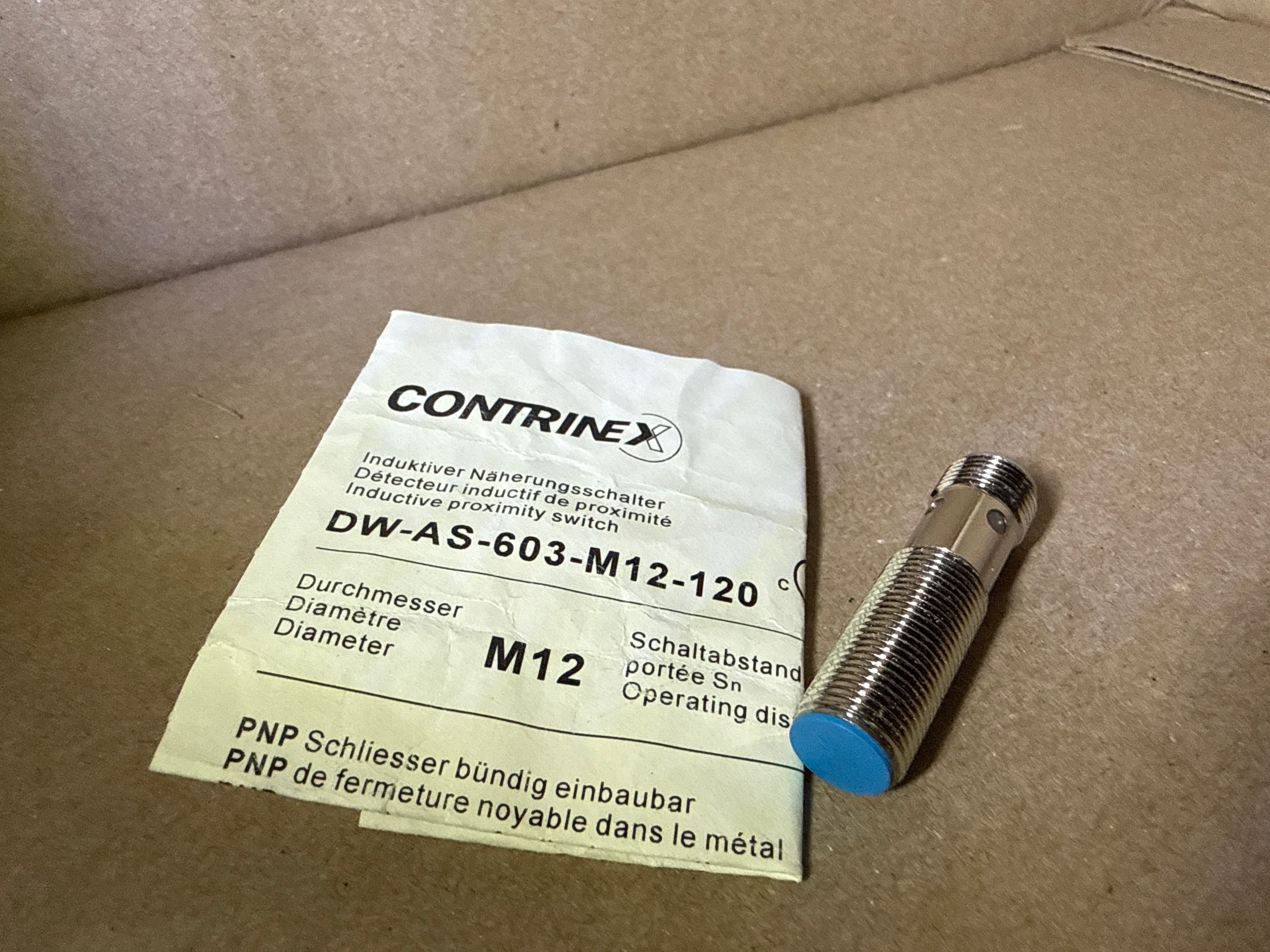 DW-AS-603-M12-120 Contrinex inductif