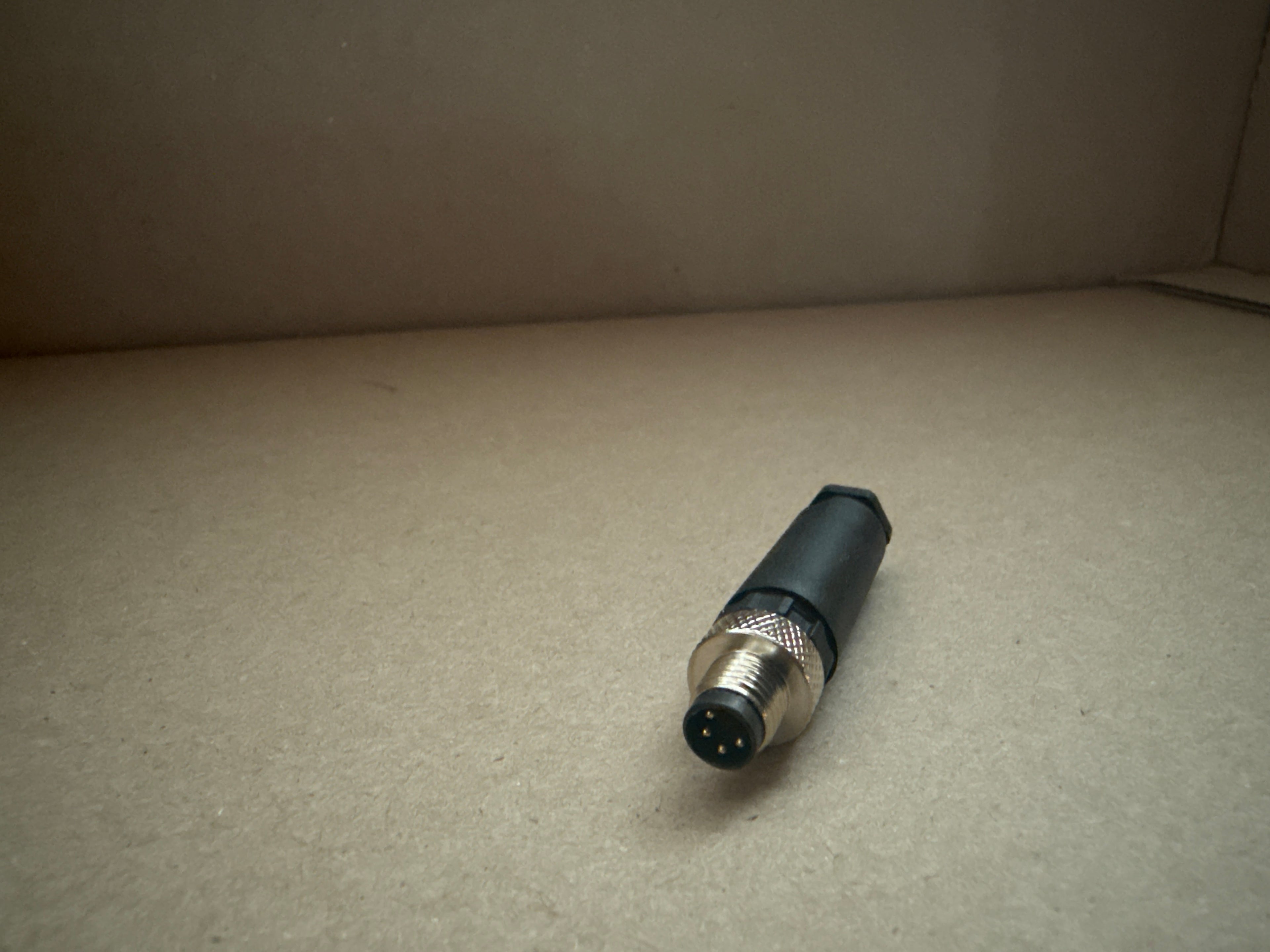 Connecteur Male 4 pins M8 droit