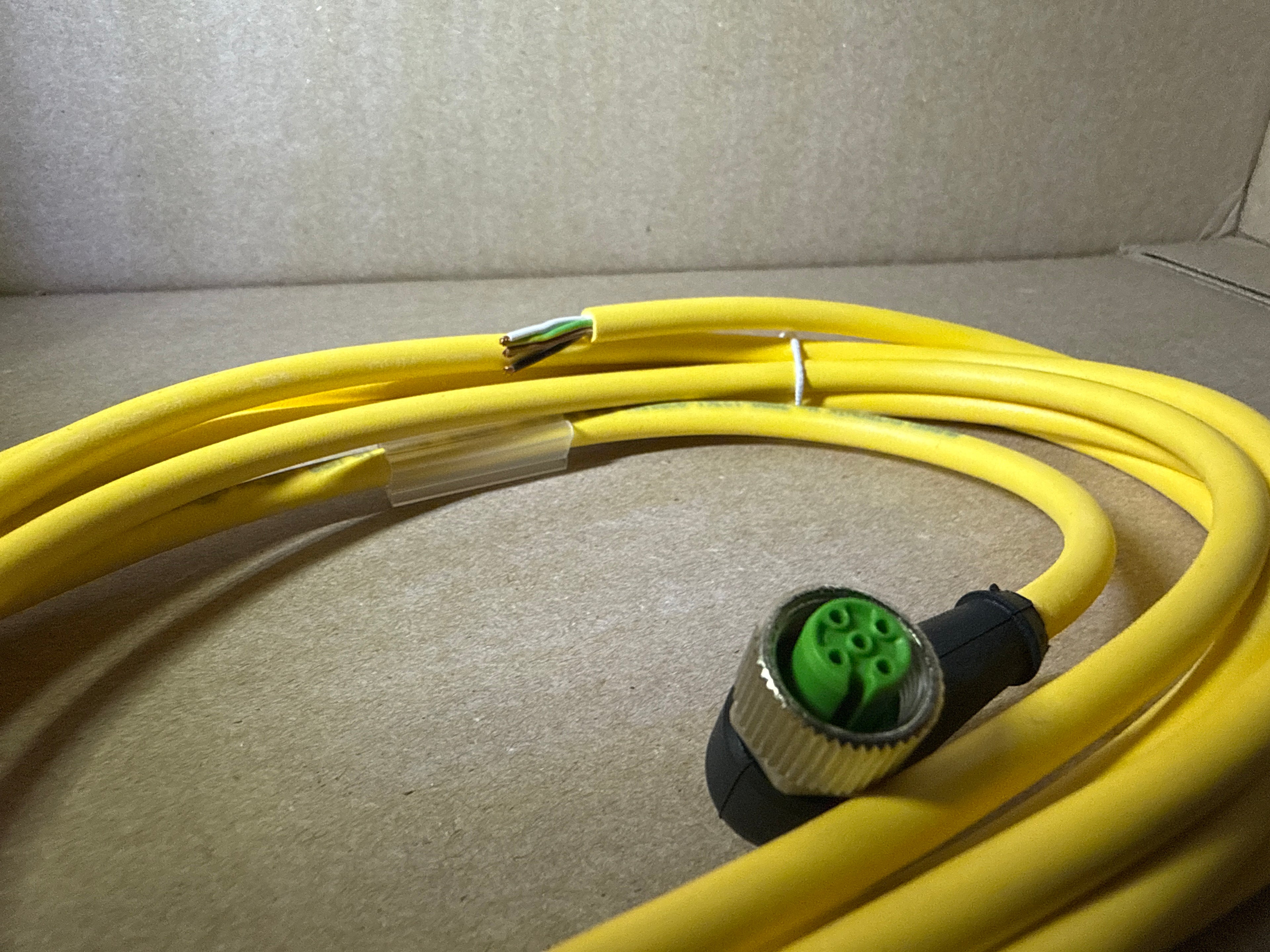 Cable M12 5 pins fem coude - fils  5M